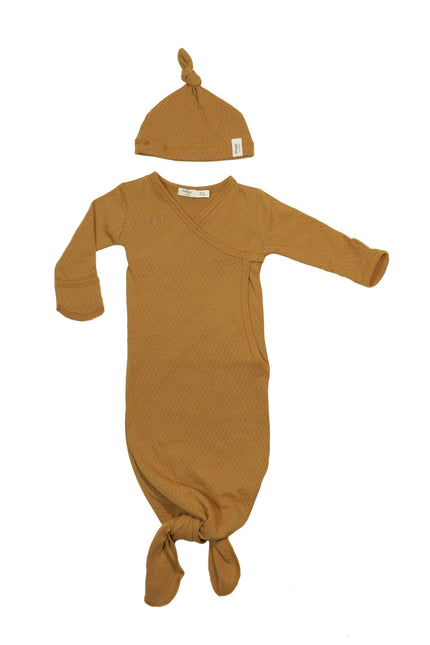 Snoozebaby Sacco a pelo Baby Cocon Incl. Cappello Toffee 60cm