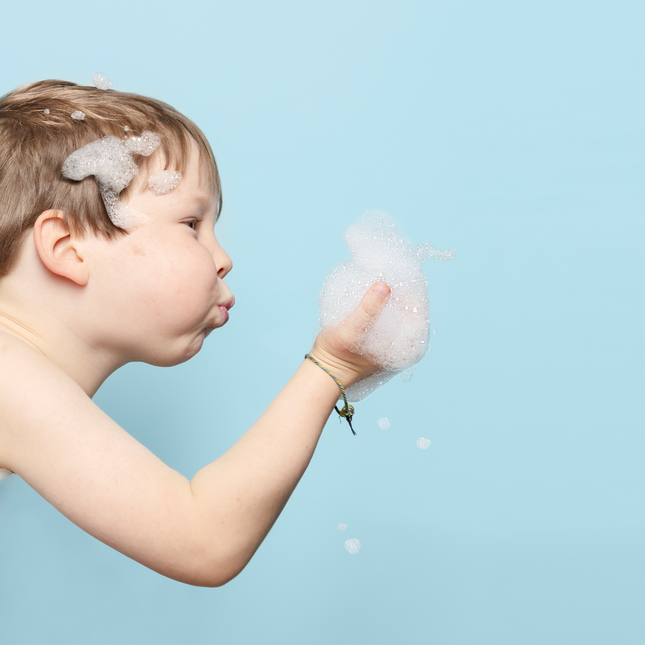 Naif Bagno Schiuma per Neonati e Bambini Confezione di ricarica da 500ml