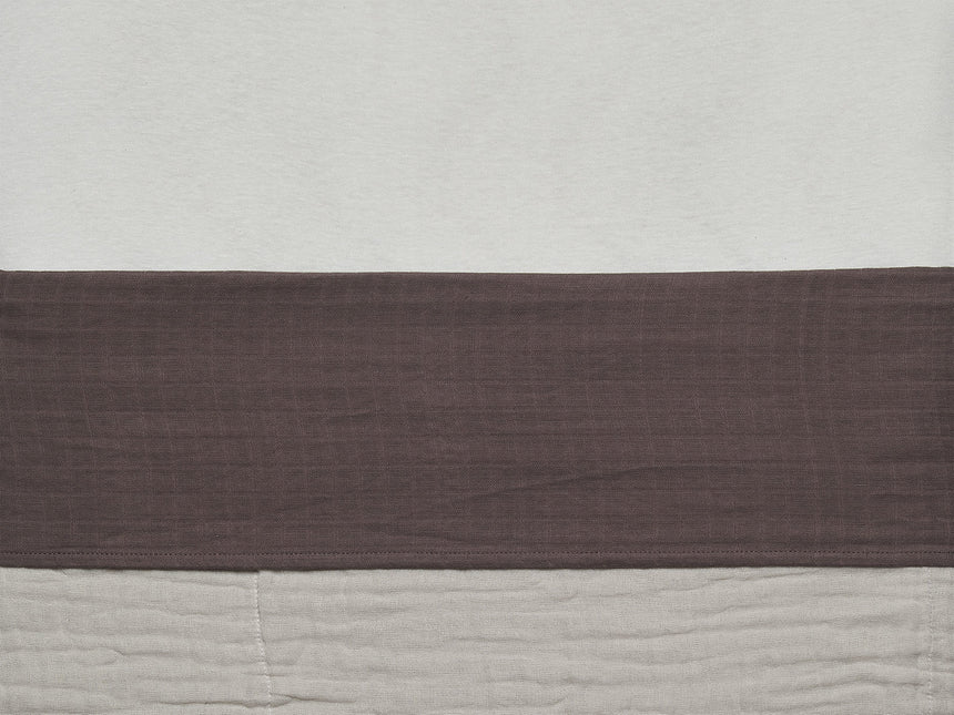 Lenzuolo per lettino Jollein in cotone stropicciato Chestnut 120x150cm