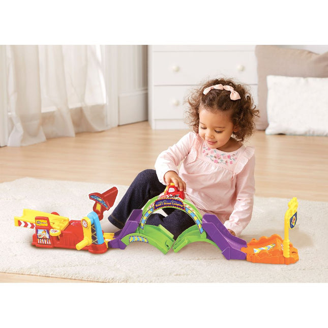 Vtech Speelgoed Autobaan Toet Toet Auto Race & Stunt Looping - Vtech - Babywinkel - 3417765349232